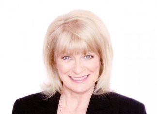 Suzanne Lynch at bowling club, sup